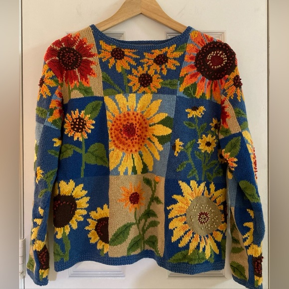 Northern Isles Sweaters - Northern Isles Women’s Size Small SUNFLOWER KNITTED SWEATER